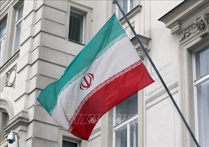 Iran áp đặt trừng phạt nhiều cá nhân và thực thể Mỹ, Anh