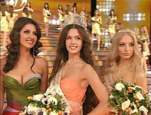 Tân hoa hậu Nga đẹp đượm buồn (tin ảnh, video)
