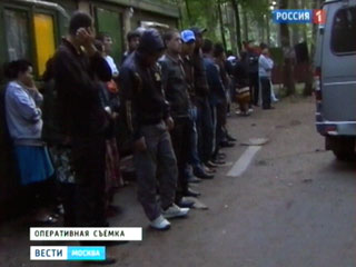 Chiến dịch truy quét lao động nhập cư bất hợp pháp - hơn 2600 người bị bắt tại Moskva