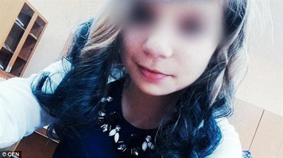 Nga: Nữ sinh chết thảm vì vừa tắm vừa dùng điện thoại đang sạc