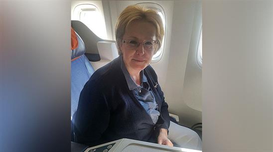 Bộ trưởng Y tế Nga cứu mạng một hành khách trên chuyến bay đi New York