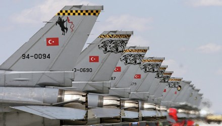 NÓNG: F-16 Thổ Nhĩ Kỳ 'phục kích' Su-24 Nga hơn 1 giờ đồng hồ