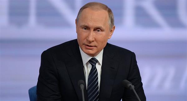 Ông Putin gặp hơn 1.500 nhà báo toàn cầu