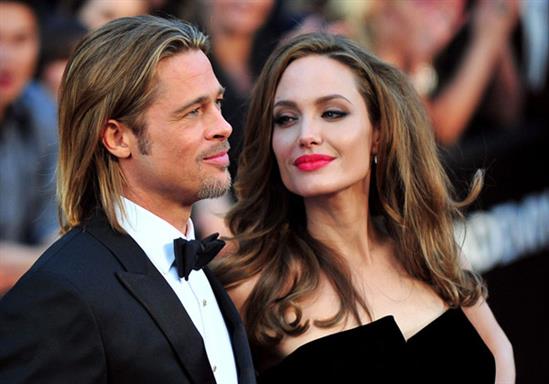 Nóng: Angelina Jolie - Brad Pitt sà vào lòng nhau khi gặp lại, nhiều khả năng tái hợp