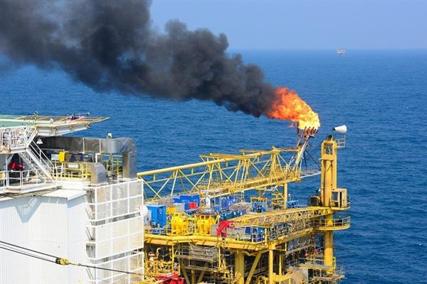 Giá dầu cao nhất từ 2014, thị trường có thể đang “quá nóng”