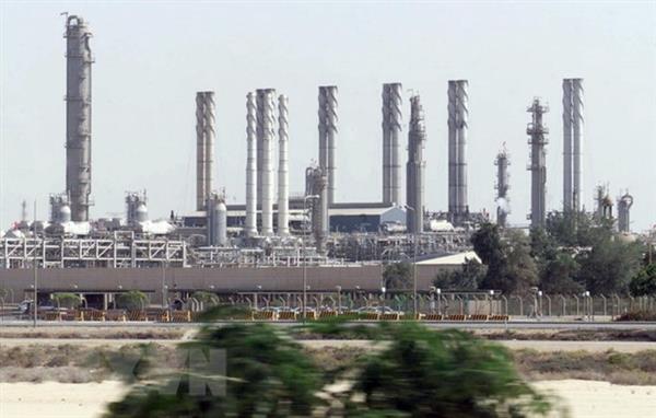 Giá dầu Brent chạm mức đáy của ba tháng khi các cảng Libya mở lại