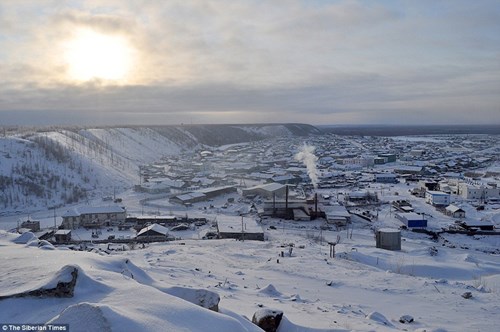 Nga: Học sinh vẫn phải đi học dù trời lạnh... âm 53 độ C