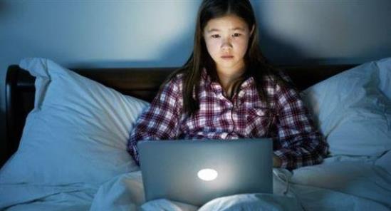 Những bệnh về mắt liên quan tới công nghệ ở thanh thiếu niên