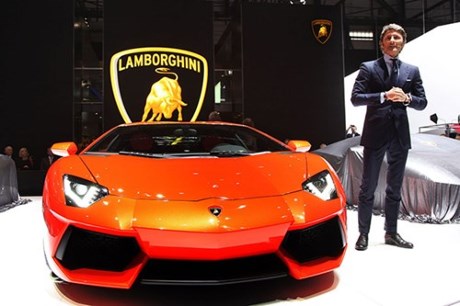 Lamborghini xác lập kỷ lục bán xe mới trong năm 2016