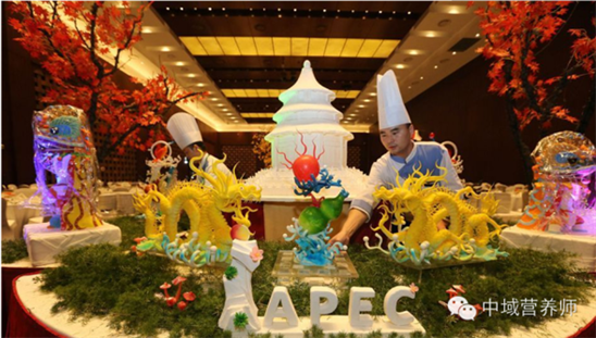 Quốc yến ấn tượng tại APEC Trung Quốc: Bát đĩa xa xỉ, chuẩn bị công phu