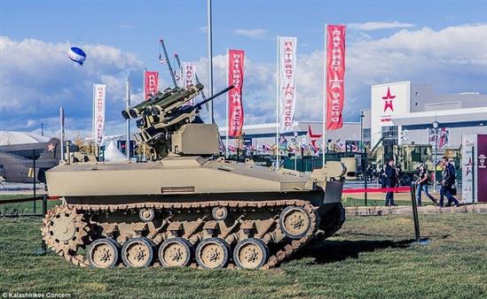 Ghê gớm xe tăng không người lái của Nga