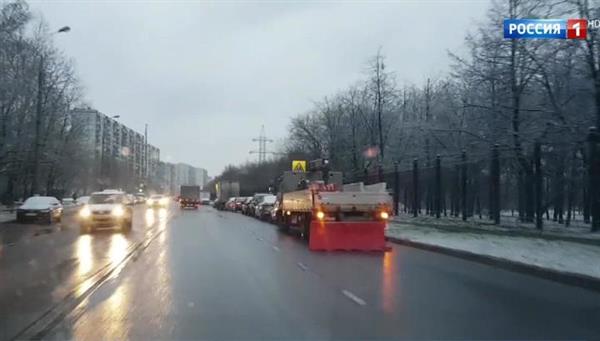 Moskva: Nhiệt độ không khí dao động, đường trơn, dễ xảy ra tai nạn