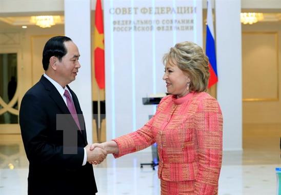 Chủ tịch nước Trần Đại Quang hội kiến Chủ tịch Hội đồng Liên bang Nga