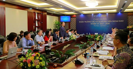 Tập đoàn FLC gặp mặt gần 20 Đại sứ, Tổng lãnh sự Việt Nam tại nước ngoài