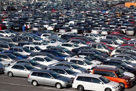 Thêm 'rào cản' nhập khẩu ôtô: Vỡ mộng xe giá rẻ, đại lý buôn ôtô lo đóng cửa hàng loạt