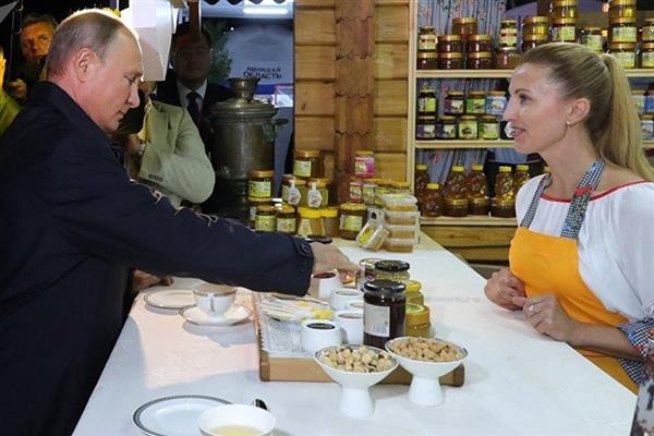 Tổng thống Putin tiết lộ những món hải sản mà ông ưa thích nhất