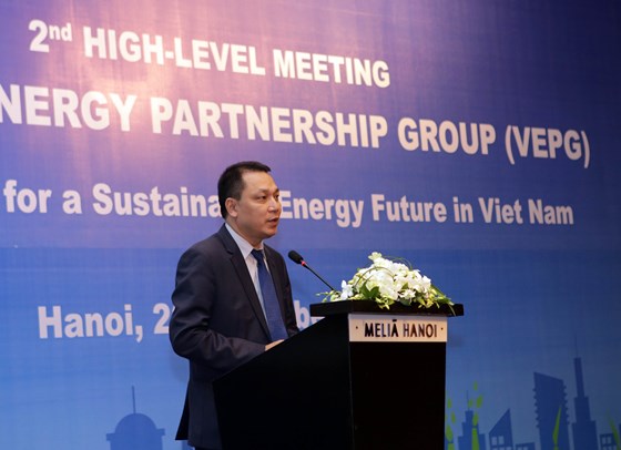 EU và WB cam kết hỗ trợ Việt Nam năng lượng sạch giá rẻ