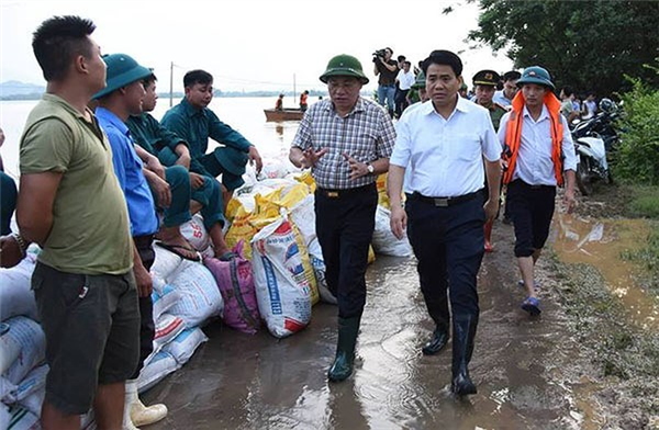 Hà Nội lên phương án di dời 14.000 hộ dân vùng lụt Chương Mỹ