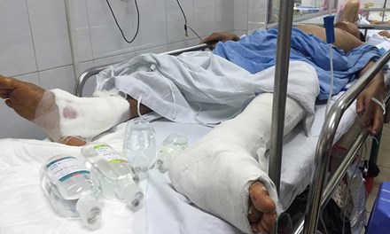 Bệnh viện Việt Đức mổ nhầm chân bệnh nhân