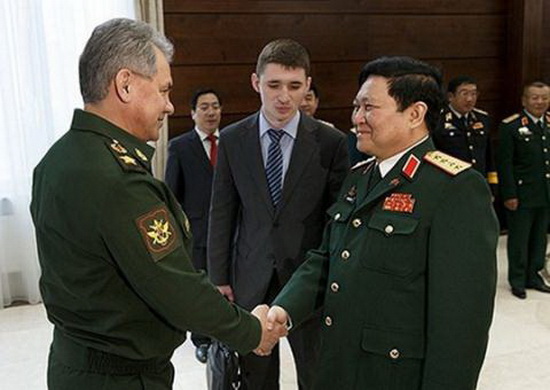 Lịch thăm Việt Nam của Bộ trưởng Quốc phòng Nga, Mỹ
