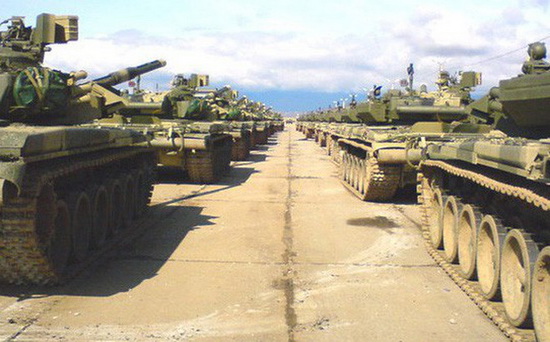 Đoàn xe tăng T-90S Việt Nam 