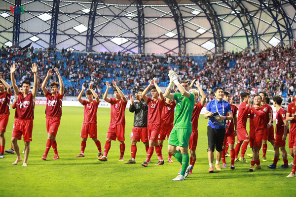 ĐT Việt Nam vào tứ kết Asian Cup: Bản lĩnh đội bóng số 1 Đông Nam Á
