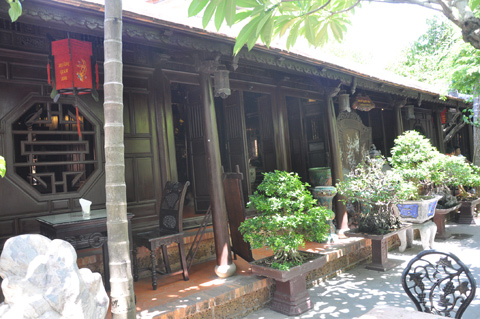 Nhà cổ 650 tỷ giữa phố thị của đại gia Đà Nẵng