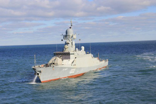 Uy lực đội tàu 'phân bổ sát thương' của Nga