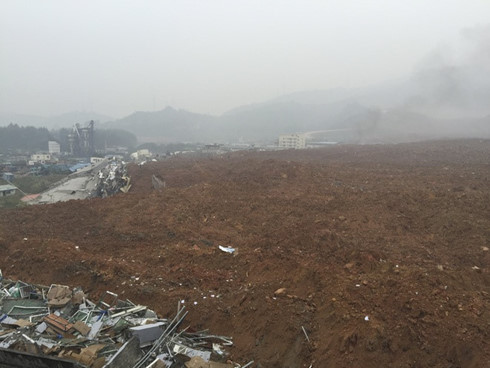 Hé lộ một phần nguyên nhân gây ra vụ lở đất kinh hoàng ở Trung Quốc