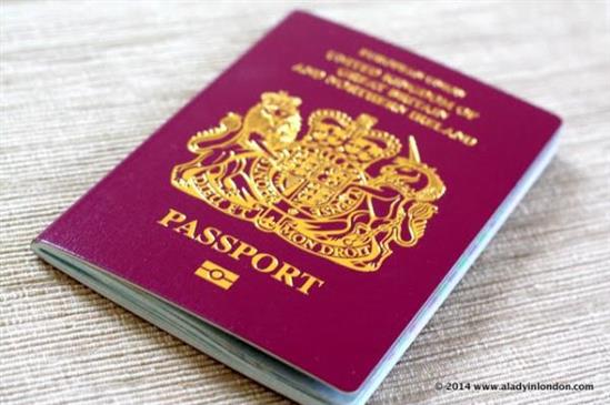 Bí mật về màu sắc của những cuốn hộ chiếu trên thế giới