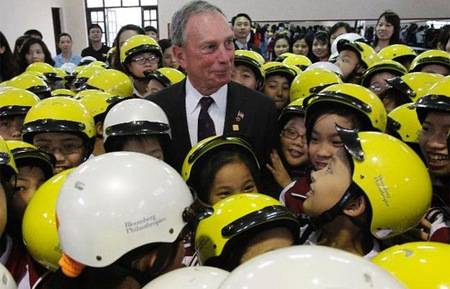 Tỷ phú Bloomberg đến Việt Nam