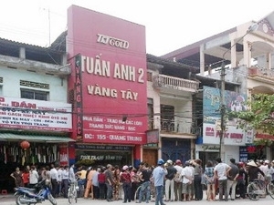 Tuyên Quang: Cướp tiệm vàng táo tợn giữa buổi trưa