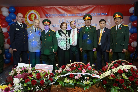 Hội Cựu chiến binh Việt Nam tại LB nga kỷ niệm 1 năm thành lập và 42 năm Giải phóng miền Nam