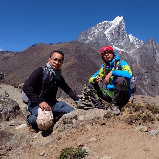 Người Việt đầu tiên tham gia thách thức marathon trên đỉnh Everest