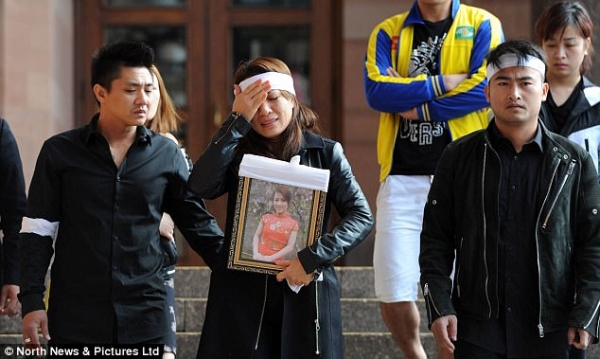 Hé lộ tin nhắn đồi bại của nghi phạm vụ cô gái Việt bị hãm hiếp rồi thiêu cháy ở Anh