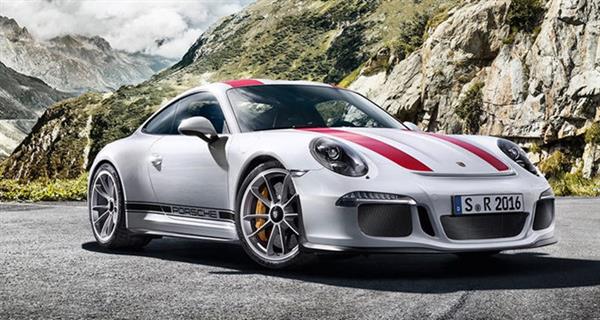 Nôn nóng mua Porsche, khách bị đại lý lừa 2,5 triệu USD