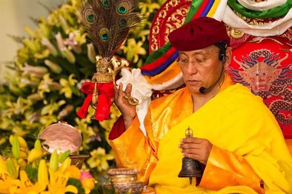 Đức Gyalwang Drukpa chủ trì đại lễ quán đỉnh cầu siêu theo nghi thức Phật giáo Kim Cương Thừa