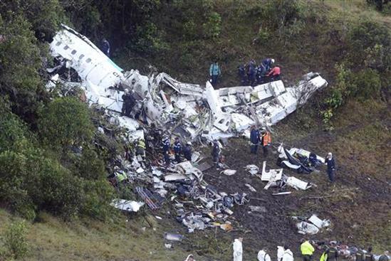 Lý do nào khiến 6 người sống sót kỳ tích trong tai nạn máy bay rơi 71 người thiệt mạng