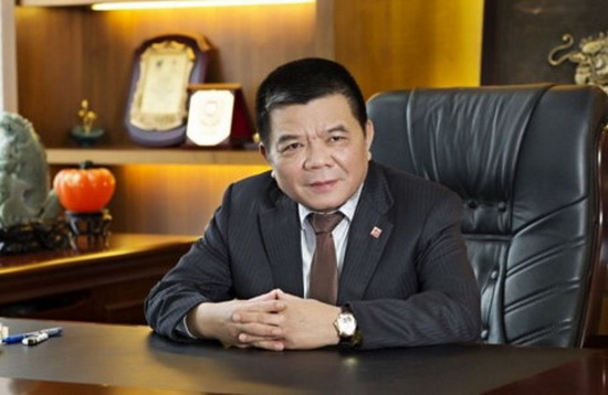Ông Trần Bắc Hà ký 12 báo cáo cho công ty Phạm Công Danh vay vốn
