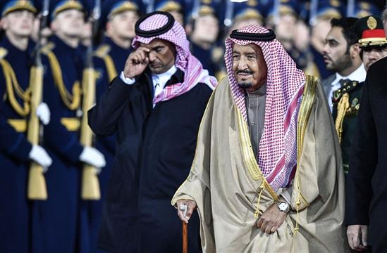 Vua A-rập Saudi mang theo 1.500 người, đồ nội thất riêng công du Nga