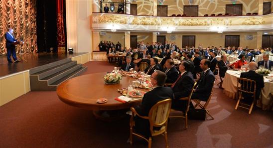 Ông Putin: Ẩn chứa trong sự kết hợp truyền thống là sức mạnh và tiềm năng của BRICS và SCO