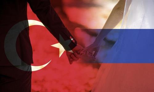 Tổng thống Putin gây khó cho việc phụ nữ Nga lấy chồng người Thổ