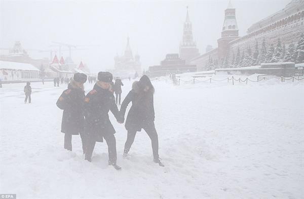 Tuyết rơi phá kỷ lục 100 năm ở Nga: Đã tìm ra nguyên nhân