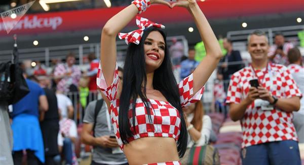 FIFA yêu cầu bớt quay cảnh các cô gái đẹp tại World Cup 2018