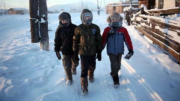 Lạnh -50°C, trẻ em ở nơi này vẫn đi học bình thường
