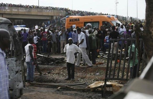 Liên tiếp 3 vụ đánh bom trong một ngày ở Nigeria, 33 người chết