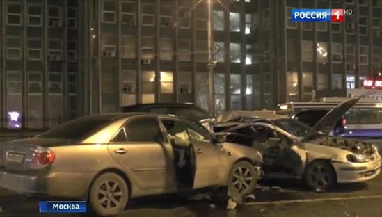 Moskva: Nhiệt độ không khí dao động dẫn đến nhiều vụ tai nạn liên hoàn