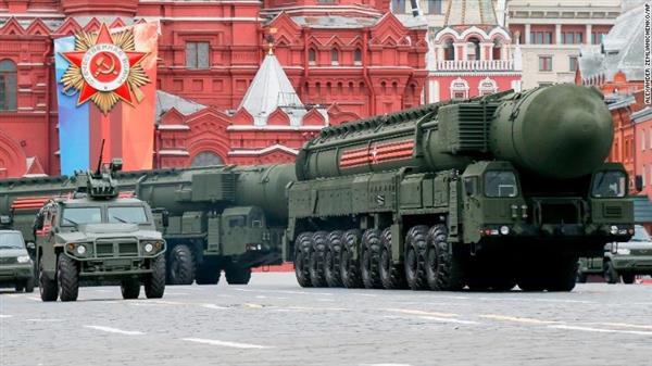Uy lực dàn vũ khí tối tân mới nhất của Nga trong lễ duyệt binh 9.5