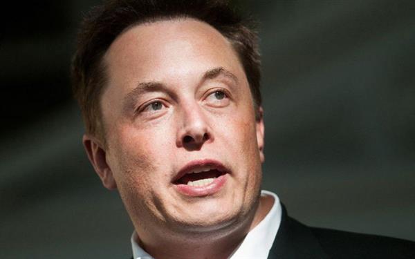 Được khuyên hãy nghỉ ngơi mới có thể thực hiện tham vọng thay đổi thế giới, đây là cách đáp trả đầy quyết tâm của Elon Musk