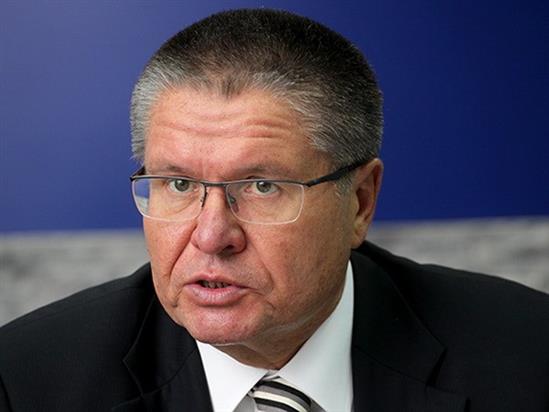 Cựu Bộ trưởng Kinh tế Nga đã bị xét xử về tội nhận hối lộ